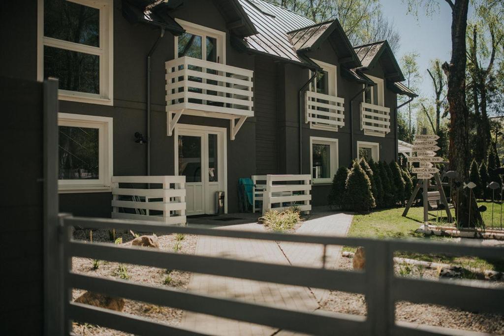 Apartamenty Marszallowka デンプキ エクステリア 写真