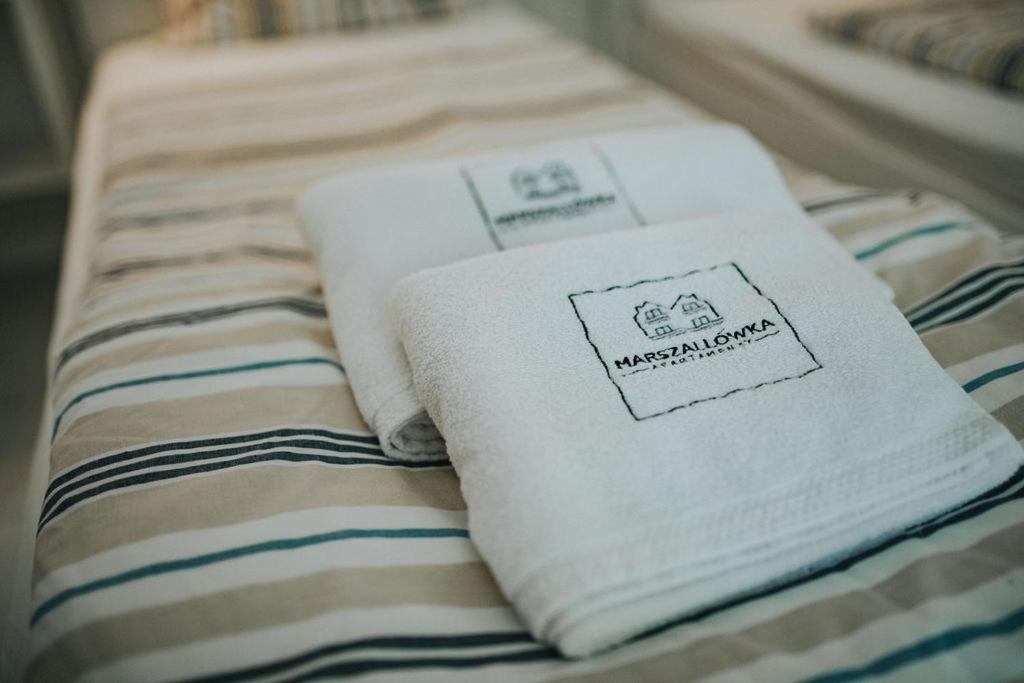 Apartamenty Marszallowka デンプキ エクステリア 写真